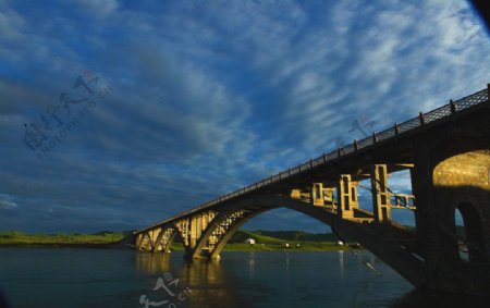 黄河第一弯大桥图片
