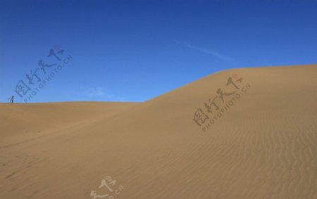 塞外的沙漠图片