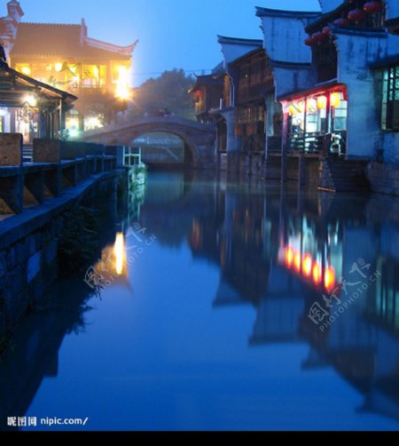 宏村夜景图片