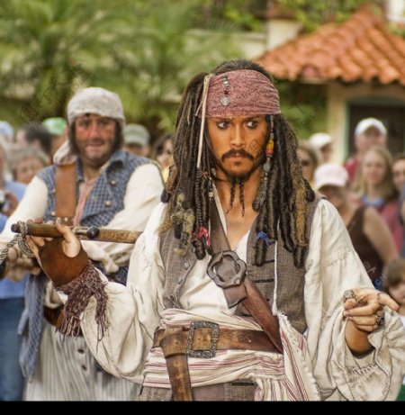 加勒比海盗中的杰克船长图片