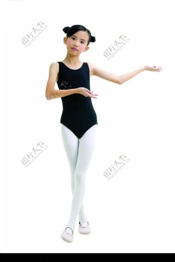 跳巴蕾舞的女孩图片
