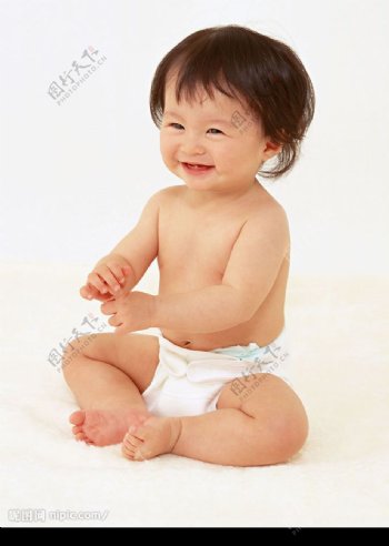 婴幼儿可爱笑图片
