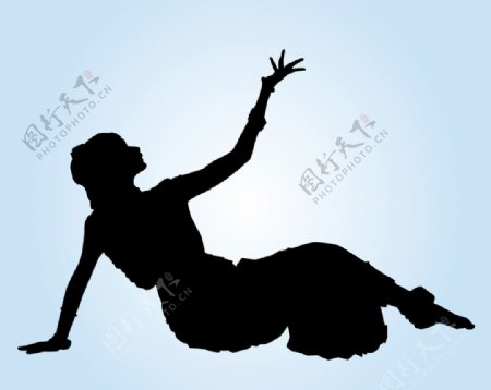 印度舞者在地板上剪影