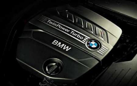 超清晰BMW发动机大图