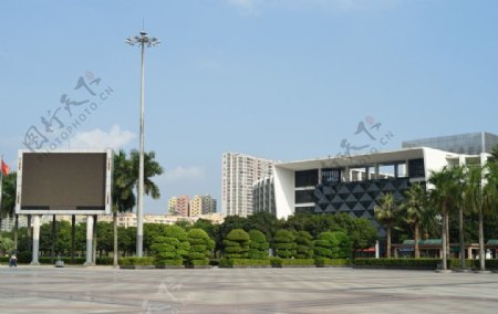 深圳龙华广场