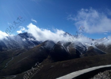 西藏高山