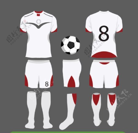 白色和红色足球套装
