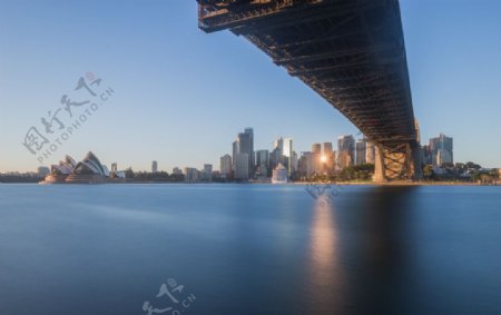 悉尼港上的日出