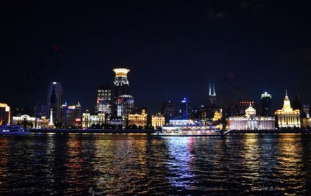 黄浦江江滩夜景