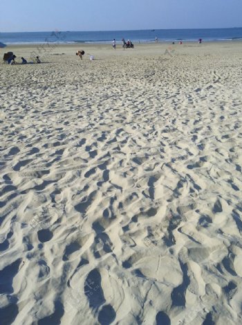 沙滩海滩细沙沙滩脚印脚
