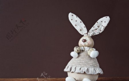 复活节兔子布偶