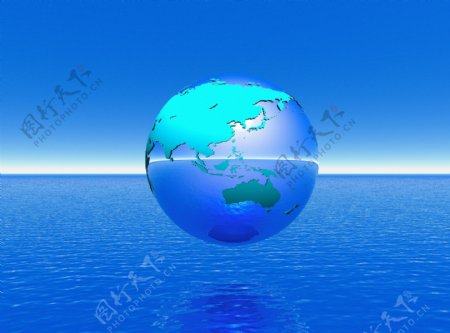 海面上的蓝色地球模型图片