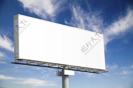 空白单立柱广告牌