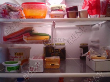 冰箱里的食物