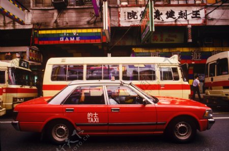香港街道上的出租车图片