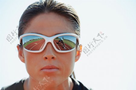 女性长跑运动员高清图片