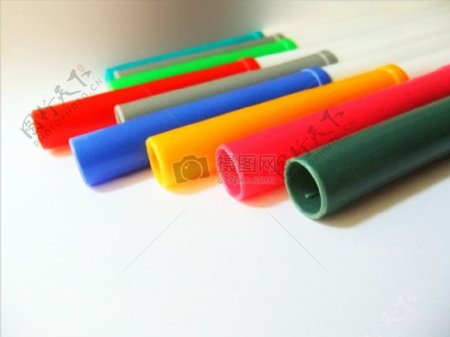 各种颜色的笔