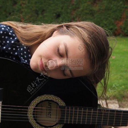 吉他女孩梦想