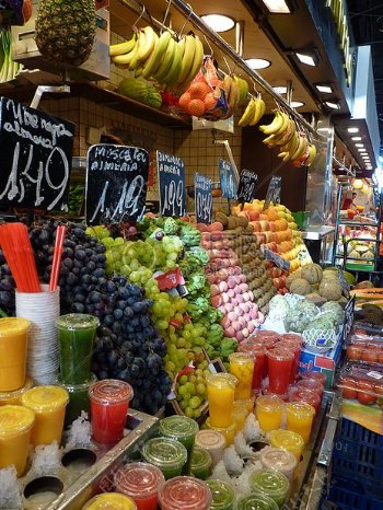 西班牙市场新鲜水果