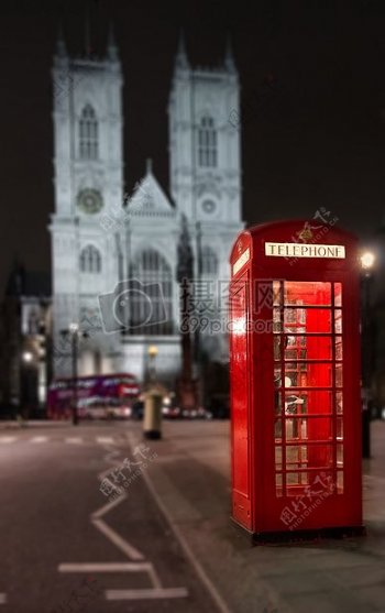 交通晚上街道电话英格兰伦敦