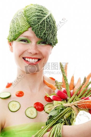 女人穿着蔬菜