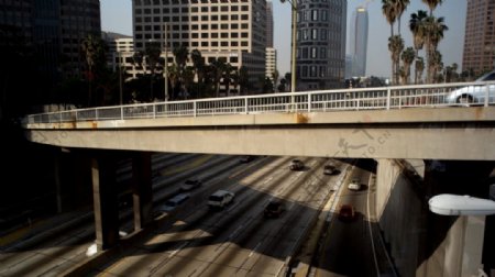 360实拍城市中立交上的车流高清视频素材