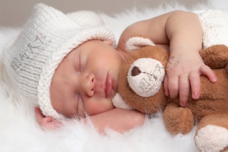 睡觉的新生宝宝图片