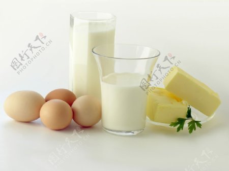 牛奶鸡蛋和奶酪图片