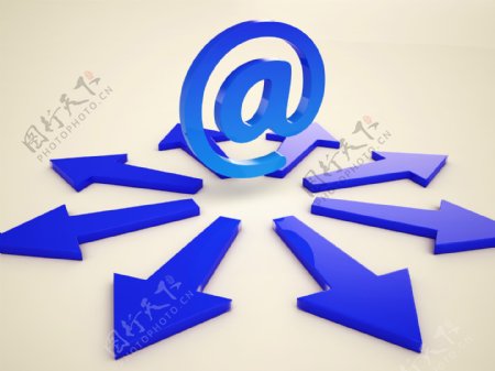 电子邮件的箭头显示邮政信件通过Web