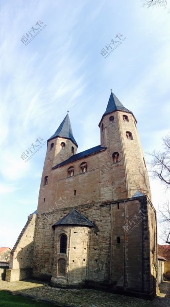 古老欧洲尖塔城堡图片