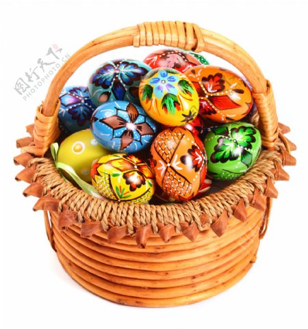 装满复活节彩蛋的篮子图片