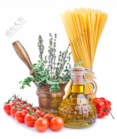 意大利与番茄食用油图片