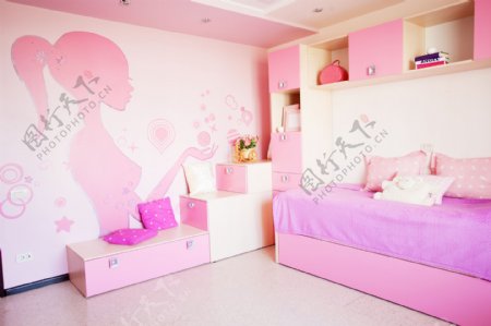 粉粉的儿童房设计图片