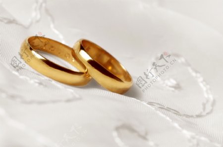 结婚戒指首饰图片
