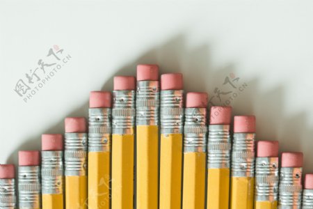 排列整齐铅笔学习工具图片