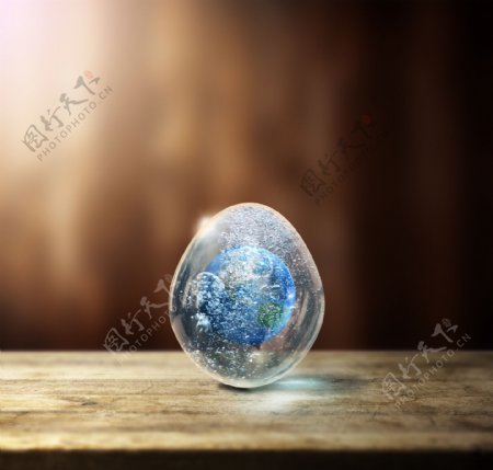 透明的水晶球图片