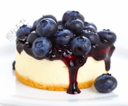 美味蓝莓蛋糕图片