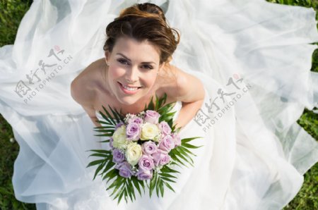 花束和新娘图片