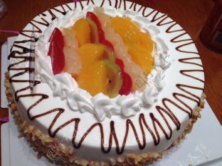 水果缤纷蛋糕图片