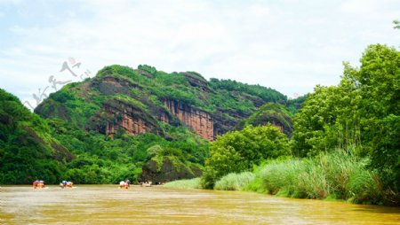 泸溪河美山图片