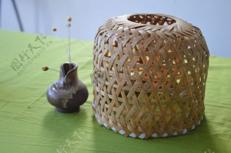 竹篮与花瓶的艺术