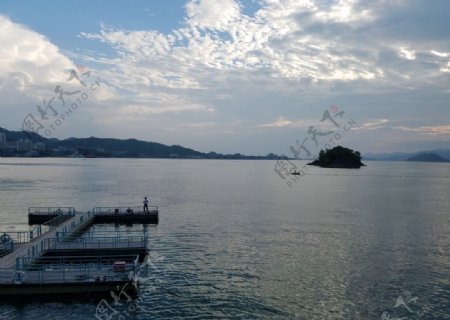 琴岛湖码头