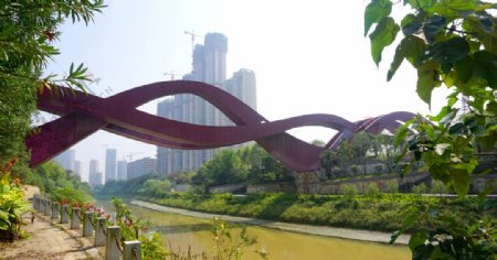 龙王港上步行桥
