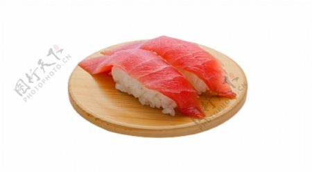 一盘美味寿司大米肉食海鲜