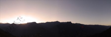 峡谷日落