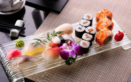 寿司拼盘日本料理