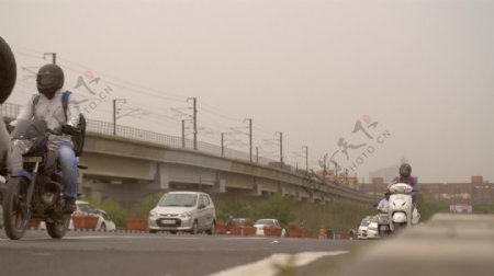 印度高速公路上交通拥挤