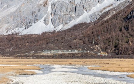 稻城亚丁雪山