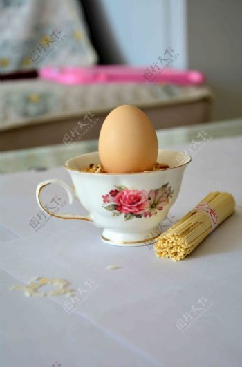鸡蛋杯子面茶杯一个鸡蛋