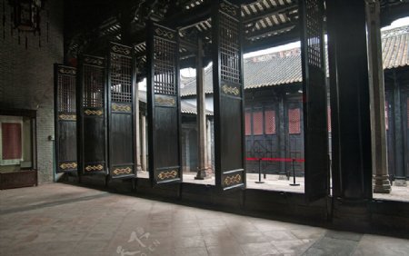 中式古建筑厅堂大门